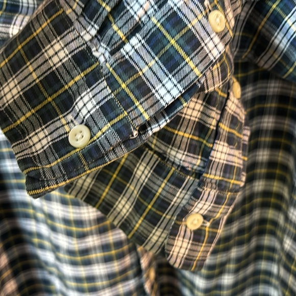 Ralph Lauren plaid Button Down 💯 cotton bl/gr/wh/yellow in size small. - Picture 6 of 7